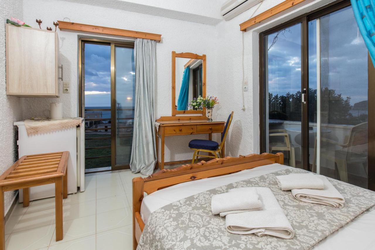 Aqua Marine Aparthotel Falászarna Kültér fotó